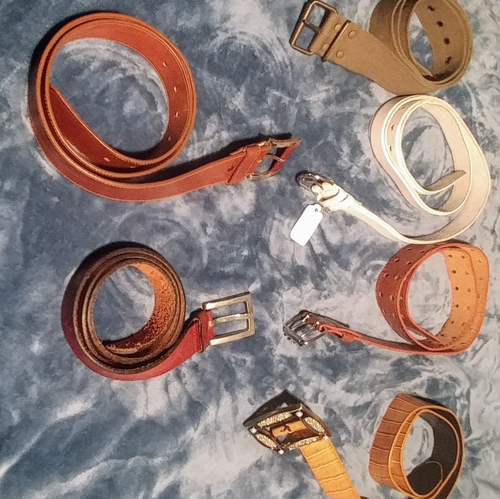 Grab this 1 set of 6 men's fashion belts.